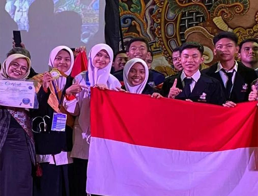MAN I Kuansing Raih Medali Emas di Tingkat Internasional